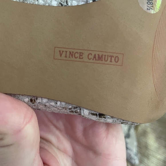 🐍Vince Camuto stilettos🐍 - Picture 5 of 5